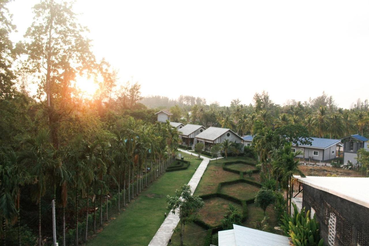 Na Vela Village Ko Lanta Exteriör bild